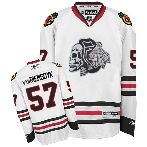 blackhawks skull jersey